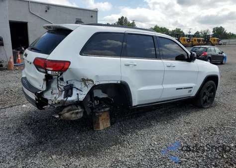 2021 Jeep Grand Cherokee Laredo z USA, uszkodzony, nr VIN 1C4RJFAG3MC737488